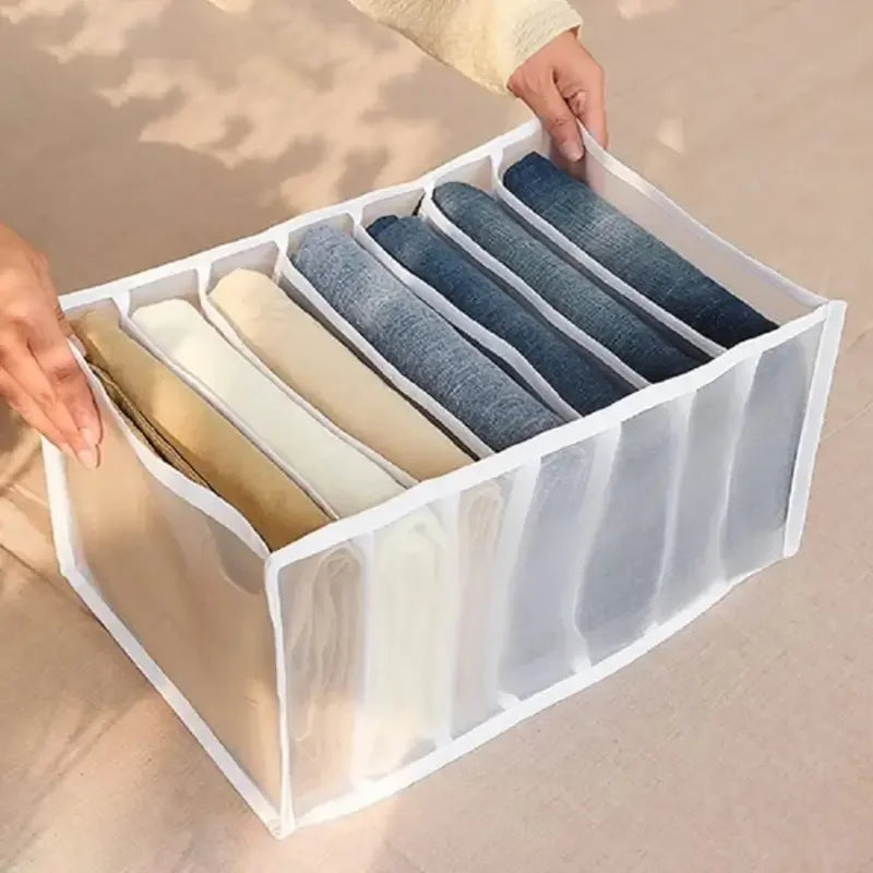 7-Grid Clothes Organizer